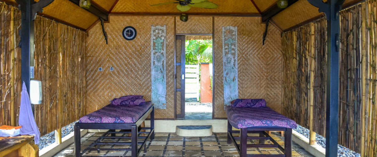 Massageplatz des Bali Villa Dive Resort, Bali, Indonesien